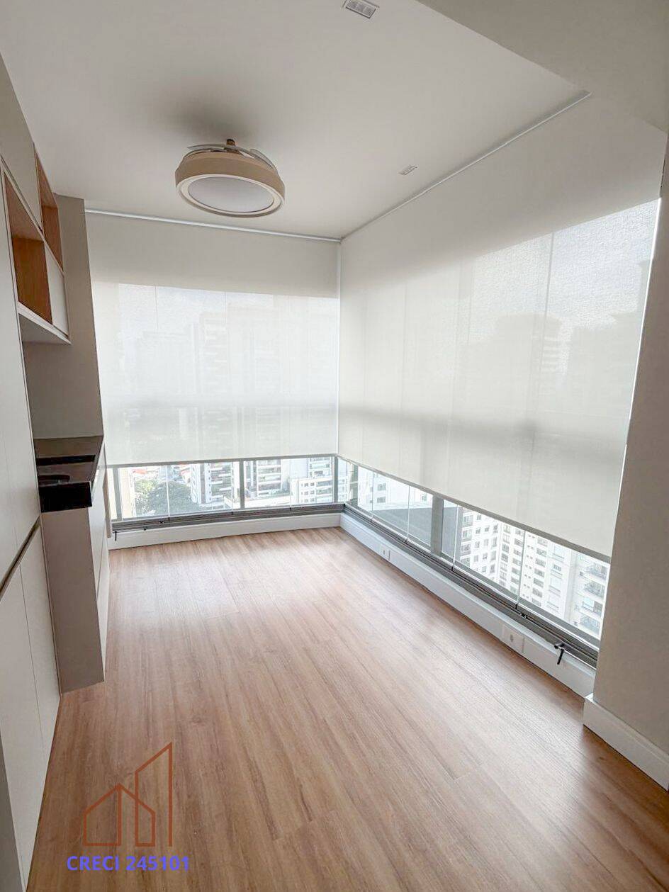 Apartamento com 1 suíte para alugar,50m2
